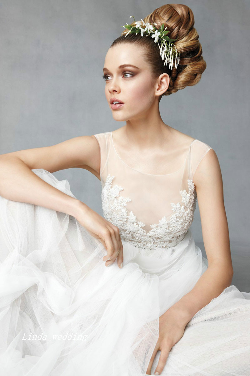 Free Shipping New Vintage Charming Sheer Transparent Tube Illusion Scoop Neck Lace Beach Casual Bridal Gown Wedding Dress Redo
