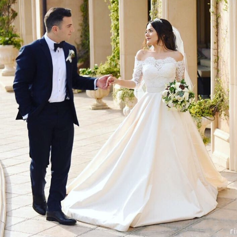 Boat Neck Off the Shoulder Half Sleeve Country Wedding Dresses Lace Top A-Line Skirt with Pockets Wedding Gowns vestidos de noiva, White
Boat Neck Off the Shoulder Half Sleeve Country Wedding Dresses Lace Top A-Line Skirt with Pockets Wedding Gowns vestidos de noiva, White