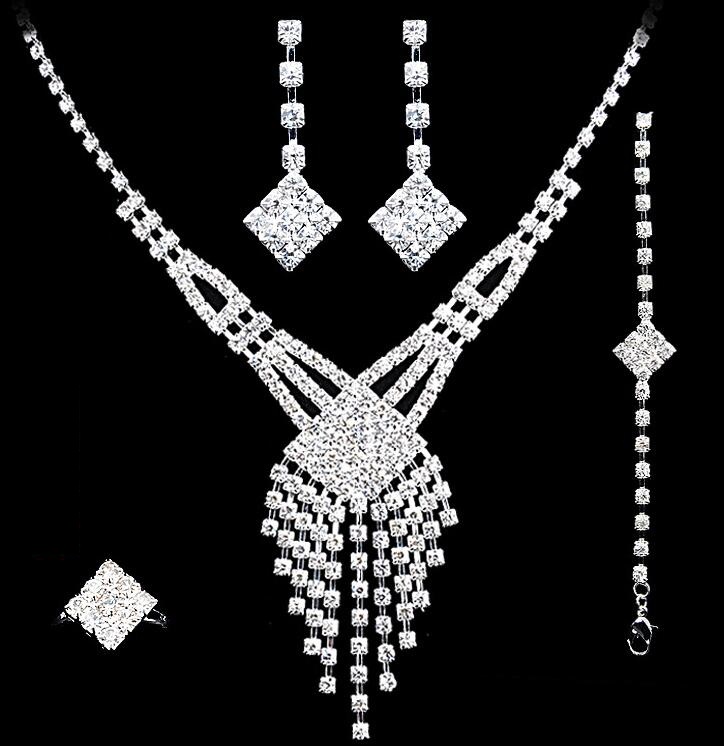 Four pcs jewelry set Crystal Wedding Crown Earrings Necklace Tiaras rings bracelet Accessories Fashion Headdress HT122