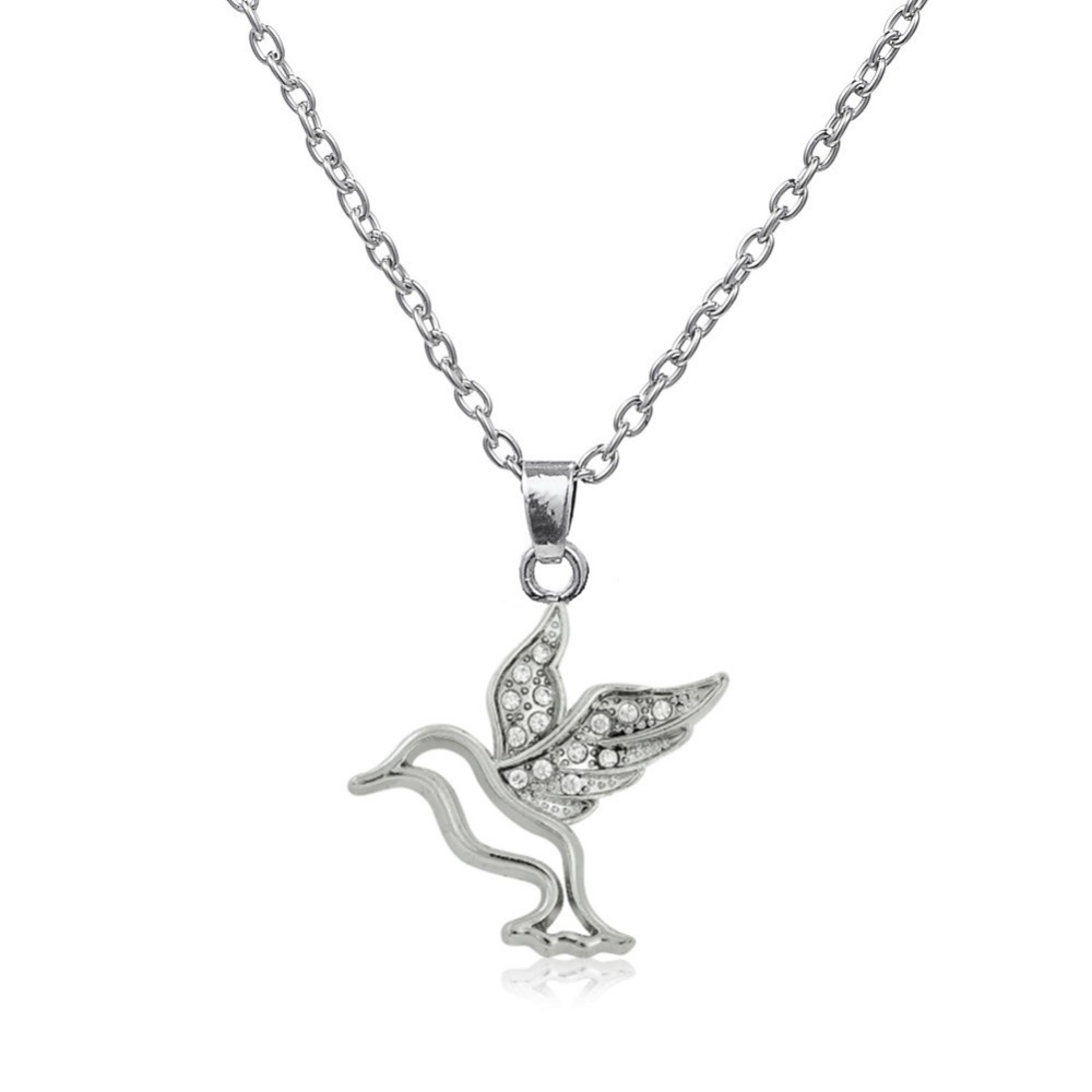 Drop Shipping Shiny Silver Tone Crystal Hummingbird Bird Pendant Nature Necklace for Women And Girls
Drop Shipping Shiny Silver Tone Crystal Hummingbird Bird Pendant Nature Necklace for Women And Girls