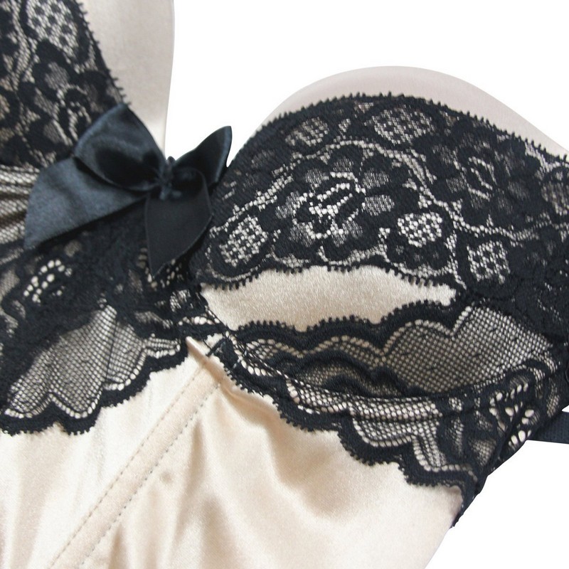 Women Underwire Cup Black Contrast Lace Overbust Bustier Corset Sexy Girdle Blush Lacy Lingerie Like Waist Cincher with Garter Belt
