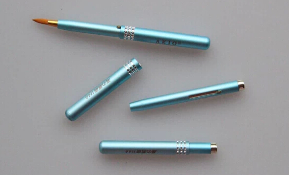 AKIO metal shell Retractable diamond Lip Brush Eyeliner Eye Shadow Brushes pro makeup tools Accessories women gift colorful drop shipping