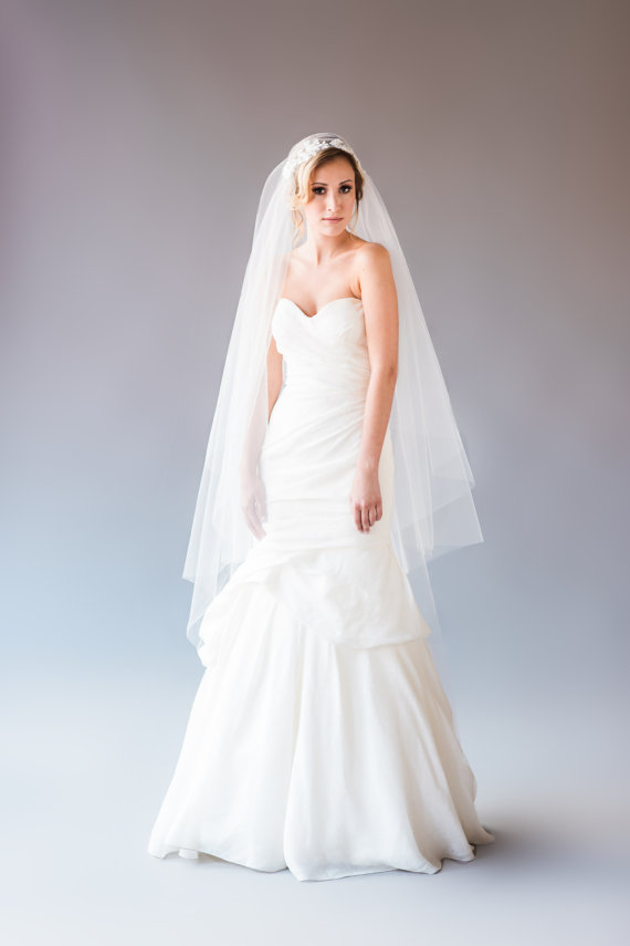 New Quality Best Sale Romantic wedding veil two Layer Cut Edge appliques Bridal Veils Celebrity Wedding Dress Bridal Accessories for wedding