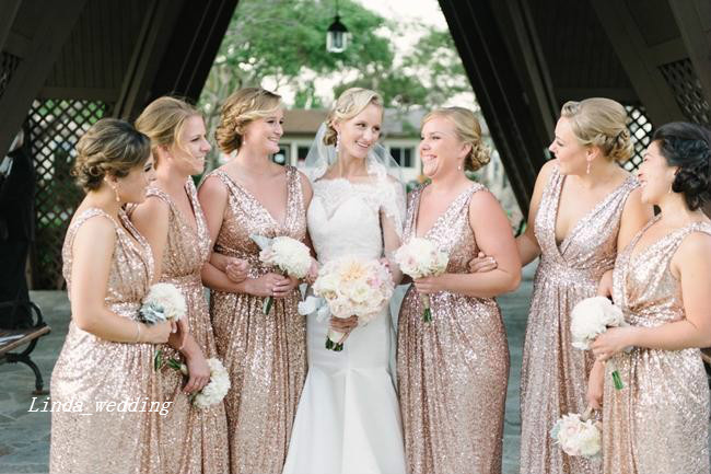Rose Gold Sparkly Sequins Bridesmaid Dress Popular A-Line V-neck Floor Length Long Maid of Honor Wedding Party Gown