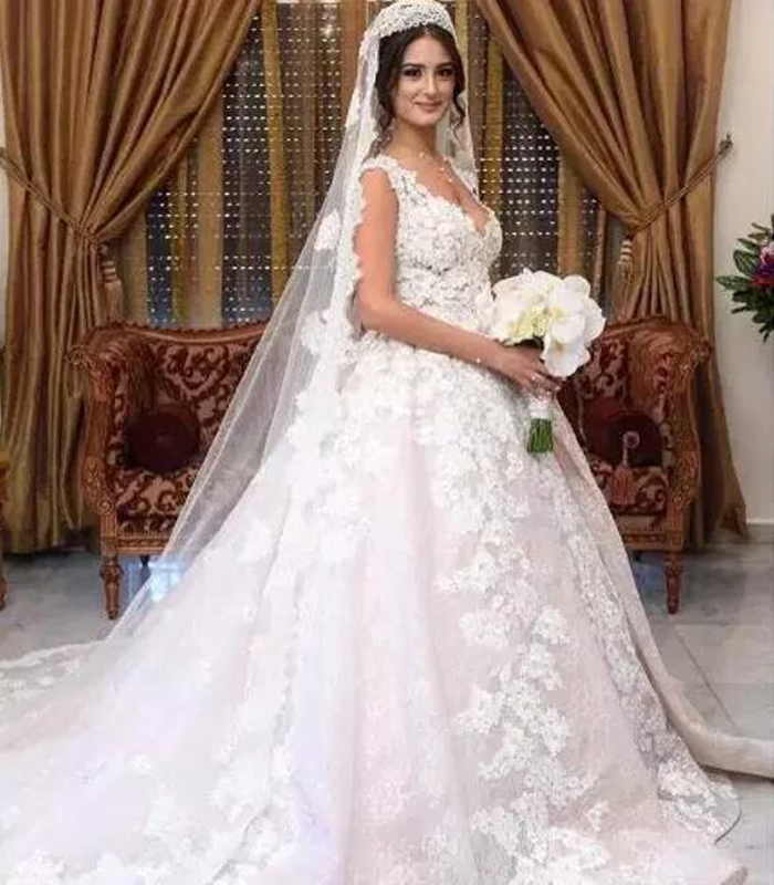 Arabic Dubai Lace Ball Gown Wedding Dresses With Detachable Skirt Long Train Appliqued Beads Bridal Gowns Custom Made EN101813