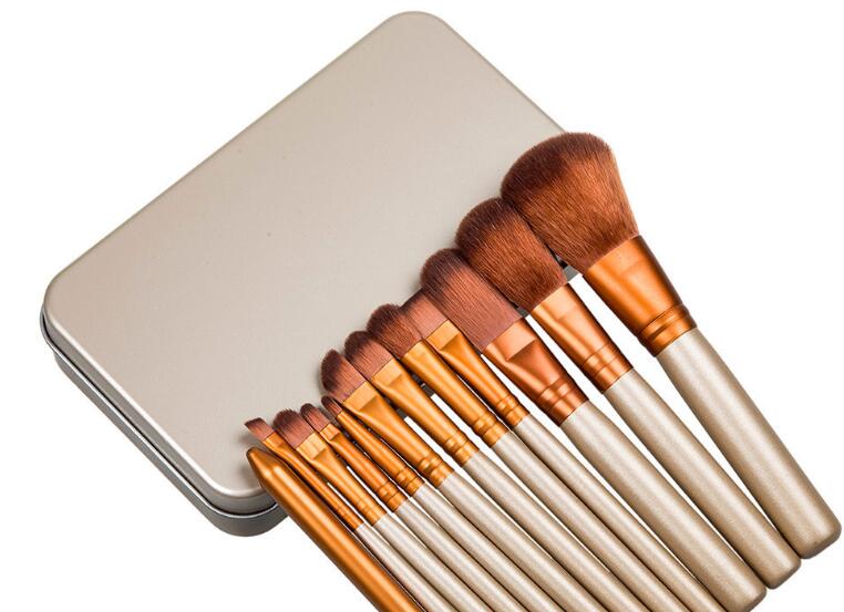 12Pcs/set New NO.3 Makeup Brushes Makeup Brush Kit Sets For Eyeshadow Blusher Cosmetic Brushes Tool with the original box
12Pcs/set New NO.3 Makeup Brushes Makeup Brush Kit Sets For Eyeshadow Blusher Cosmetic Brushes Tool with the original box