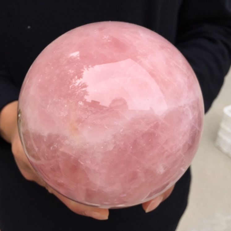 Natural Pink Rose Quartz Magic Crystal Healing Ball Sphere