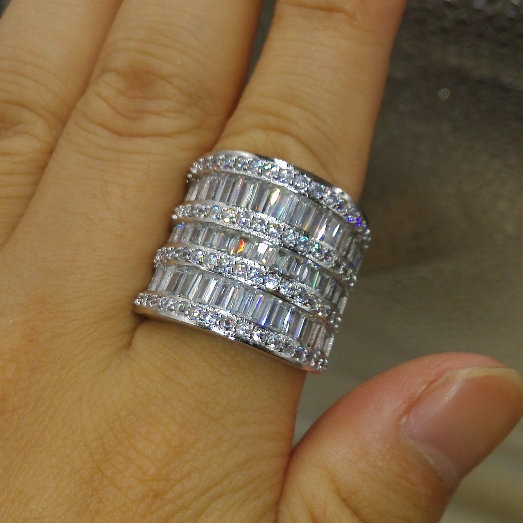 2025 Choucong Brand Jewelry Sterling Sier Full Topaz CZ Dia Gemstones Wedding Engagement Women Finger Ring gift Size5-11