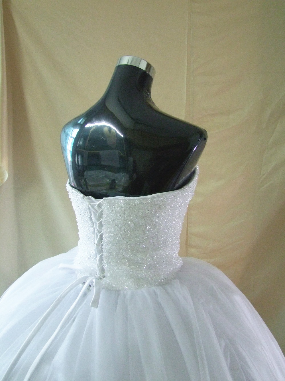 Heavy Beaded Tulle Ball Gown Wedding Dress With Sweetheart Neckline 2018 Floor Length Bridal Gowns Lace Up