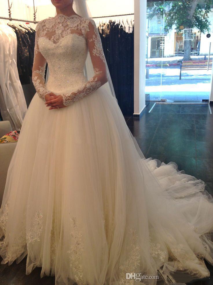 2018 New Arrival Good Quality Illusion Bodice Sweetheart High Neck Wedding Gowns Long Sleeves Lace Tiered Skirts Tulle Ruched Bridal Dresses, Ivory
2018 New Arrival Good Quality Illusion Bodice Sweetheart High Neck Wedding Gowns Long Sleeves Lace Tiered Skirts Tulle Ruched Bridal Dresses, Ivory