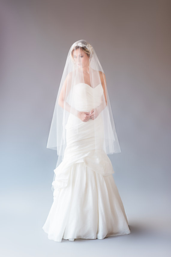 New Quality Best Sale Romantic wedding veil two Layer Cut Edge appliques Bridal Veils Celebrity Wedding Dress Bridal Accessories for wedding