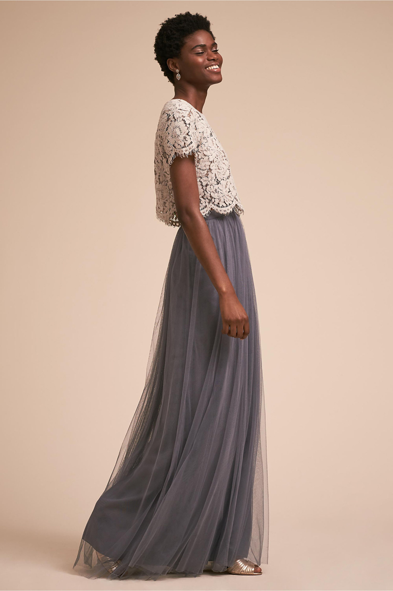 Stunning 2 Pieces Bridesmaid Dresses Soft Tulle Skirts Ivory Lace Top New Arrival Light Gray Skirt Wedding Party Dresses Accept Custom Made