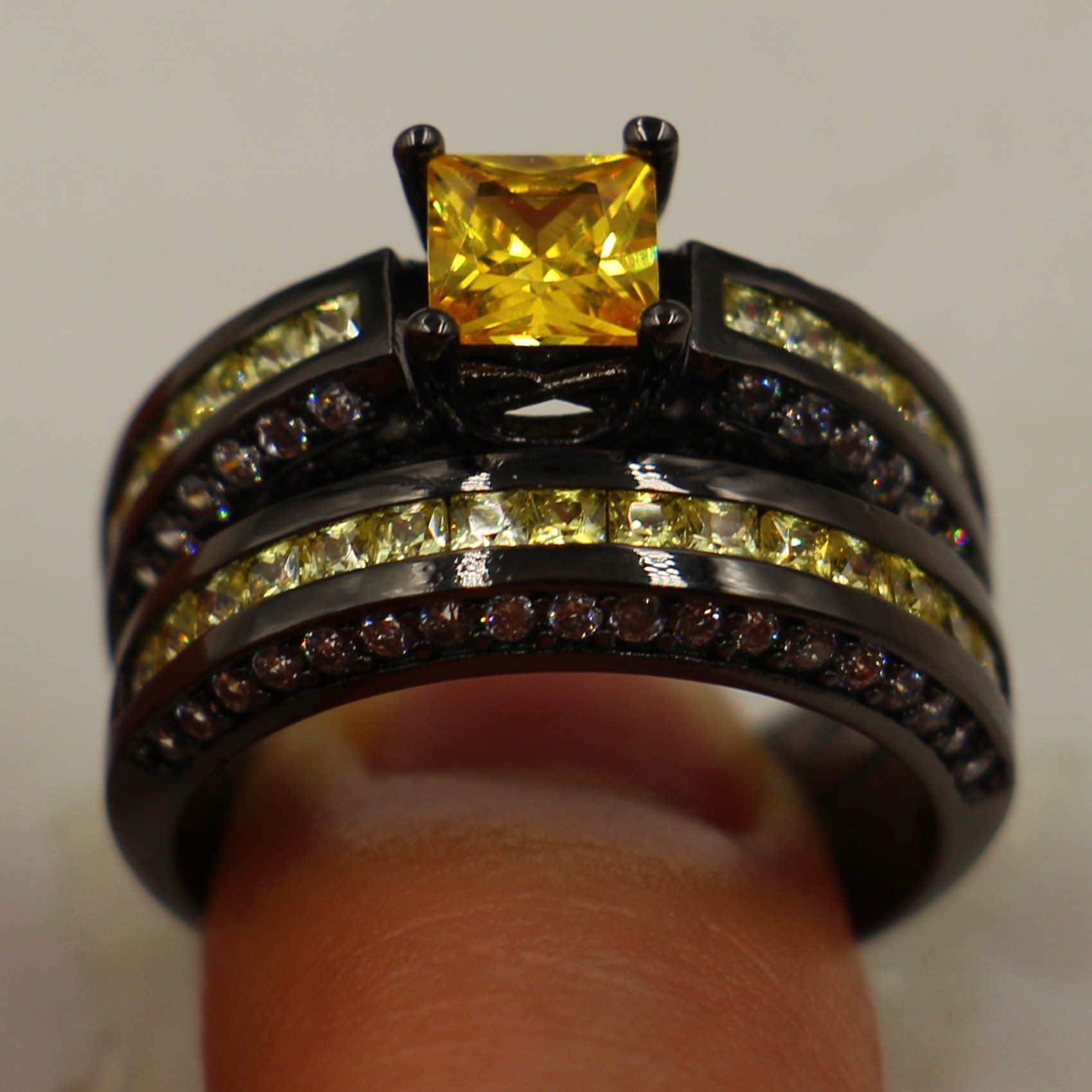 Whoesale Fashion Pr… - image