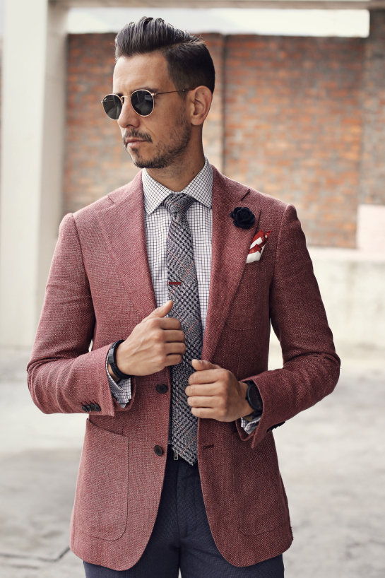 Custom made Groom Tuxedos Two Pieces Slim Fit Formal Men Suit High Quality Men Wedding Suits