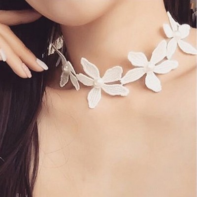 Korean Special Short Necklace Lace White Flower All-match Neck Chain Bib Statement Necklace Jewelry for Women Girls