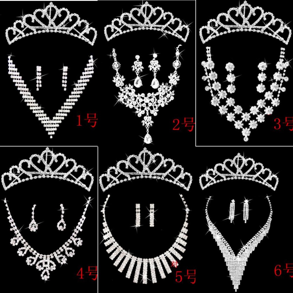 Charming 3 Pieces Bridal Accessories 6 Styles Silver Stud And Clip Crystal Wedding Crown 6 Styles Lot Tiaras Crowns For Free Shipping
Charming 3 Pieces Bridal Accessories 6 Styles Silver Stud And Clip Crystal Wedding Crown 6 Styles Lot Tiaras Crowns For Free Shipping