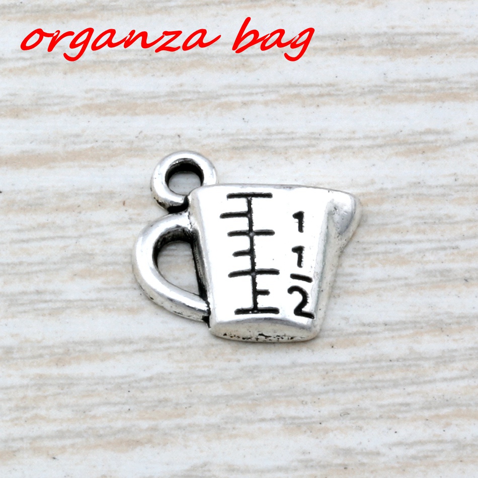 MIC 200pcs Ancient silver zinc alloy Measuring Cup charm Pendants 14x 13.5mm DIY Jewelry A-105 
MIC 200pcs Ancient silver zinc alloy Measuring Cup charm Pendants 14x 13.5mm DIY Jewelry A-105