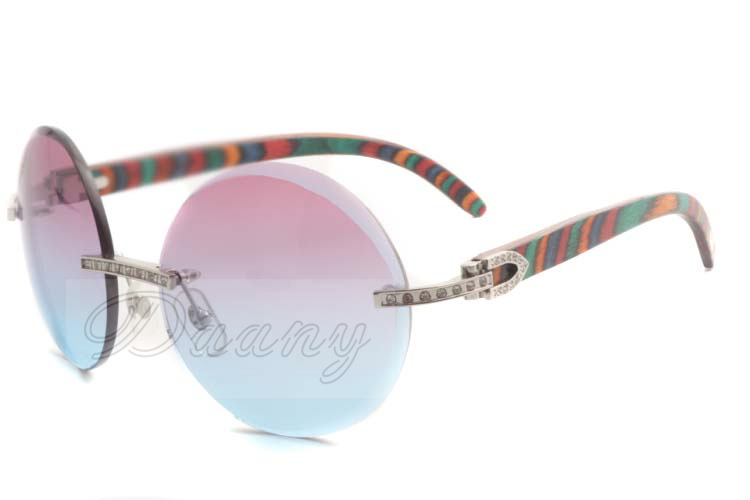 2019 new style full diamonds, round trendy sunglasses 3524012 with natural peacock wood arms, in silver Size: 56-18-135 mm
2019 new style full diamonds, round trendy sunglasses 3524012 with natural peacock wood arms, in silver Size: 56-18-135 mm