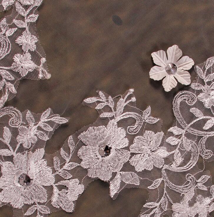 Bridal Veils Long Veils Soft Three Meters Long Veil with Lace Cathedral Veils White Ivory Veils HT93