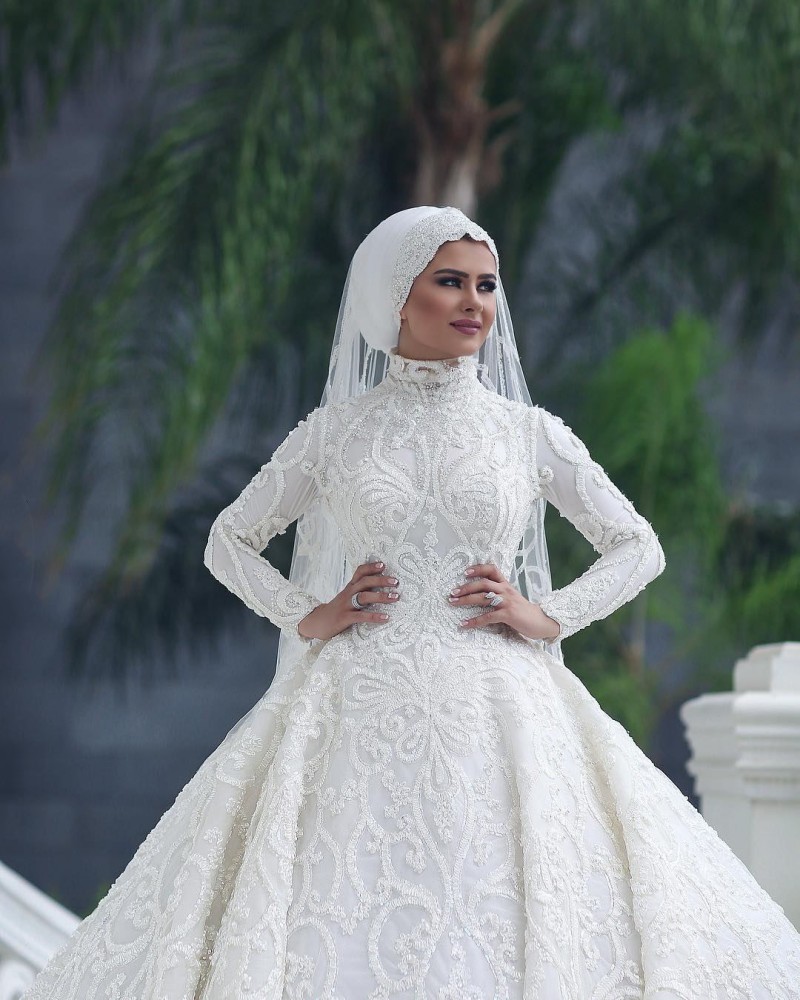Dubai Muslim Luxury Lace Ball Gown Wedding Dresses Chapel Train Full Beads Applique Long Sleeve Wedding Dress African High Neck Bridal Gowns