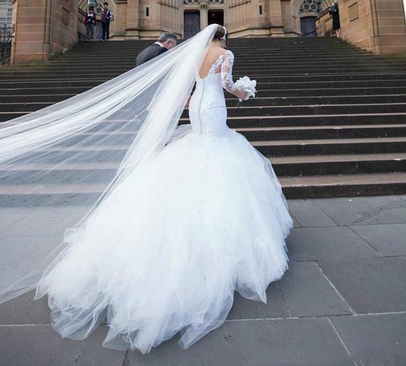 New 3/4 Long Sleeves White Mermaid Wedding Dresses Lace Appliques Floor Length Ruched Tulle Fishtail Bridal Gowns Chapel Train Wedding Gowns, Ivory
New 3/4 Long Sleeves White Mermaid Wedding Dresses Lace Appliques Floor Length Ruched Tulle Fishtail Bridal Gowns Chapel Train Wedding Gowns, Ivory