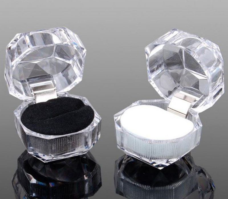 Free shipping 20pcs 3colors Rings Box Jewelry clear Acrylic jewellery Boxes wedding gift box ring stud dust plug box
Free shipping 20pcs 3colors Rings Box Jewelry clear Acrylic jewellery Boxes wedding gift box ring stud dust plug box
