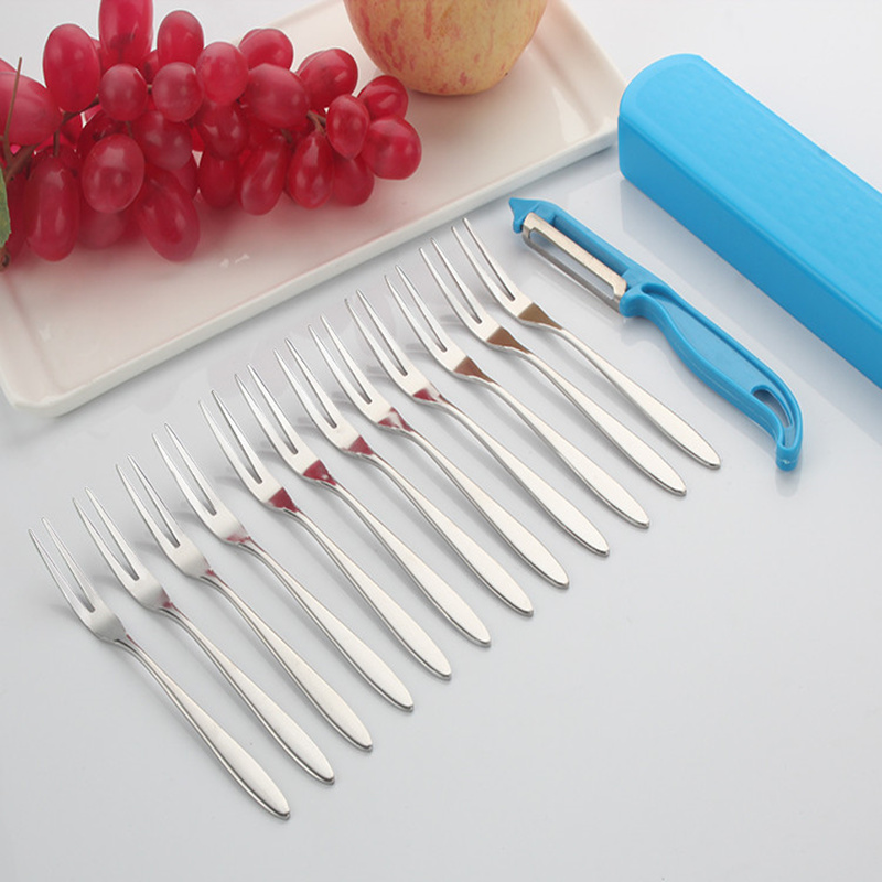 Metal 1Set Stainless Steel Dessert Cake Fruit Forks Knife Peeler With Storage Box Dinerware Set Salad Tool Kitchen Accessories
Metal 1Set Stainless Steel Dessert Cake Fruit Forks Knife Peeler With Storage Box Dinerware Set Salad Tool Kitchen Accessories