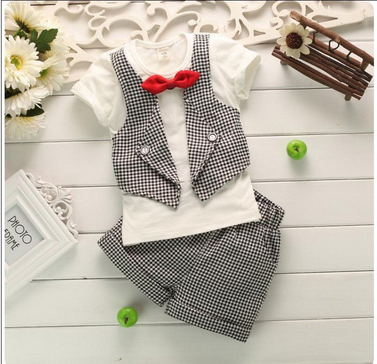 Retail 2017 New Summer Baby Boys Gentleman Clothing Sets Toddler Short Sleeve T-shirt With Bowtie+Shorts 2pcs Set Kids Suit Baby Boy Outfits, White
Retail 2017 New Summer Baby Boys Gentleman Clothing Sets Toddler Short Sleeve T-shirt With Bowtie+Shorts 2pcs Set Kids Suit Baby Boy Outfits, White