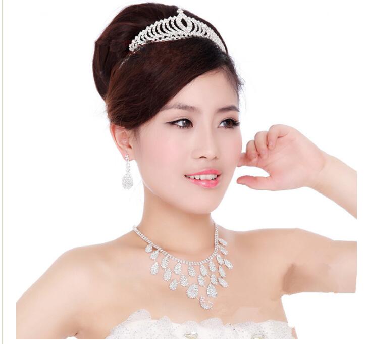 The bride the wedding dinner royal crown headdress crystal hair dressing full dress hair hoop performance with a decoration