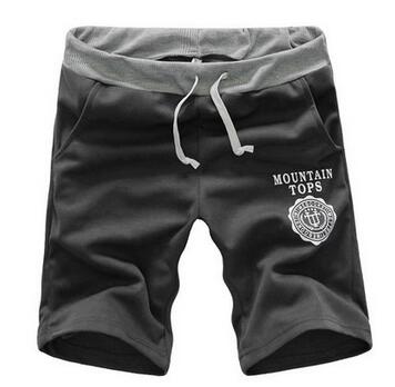 Wholesale- 2017 men's boutique in summer comfortable elastic waist loose beach shorts/Men comfortable breathable leisure shorts