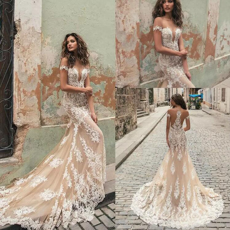 Gorgeous 2019 Berta Mermaid Wedding Dresses Champagne Tulle Ivory Lace Appliqued Sexy Beach Bridal Gowns Custom Made China EN111511
Gorgeous 2019 Berta Mermaid Wedding Dresses Champagne Tulle Ivory Lace Appliqued Sexy Beach Bridal Gowns Custom Made China EN111511