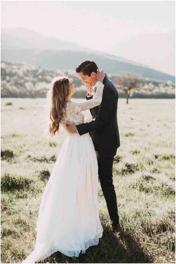 boho beach lace wedding dresses deep jewel neck aline long sleeves floor length chiffon bridal gowns