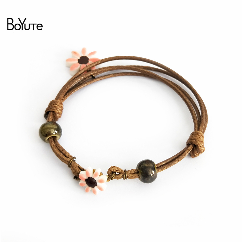 BoYuTe Factory Direct Sale 5Pcs Ethnic Style Diy Handmade Knitted Ceramic Chrysanthemum Flower Charm Friendship Bracelets, Golden;silver
BoYuTe Factory Direct Sale 5Pcs Ethnic Style Diy Handmade Knitted Ceramic Chrysanthemum Flower Charm Friendship Bracelets, Golden;silver