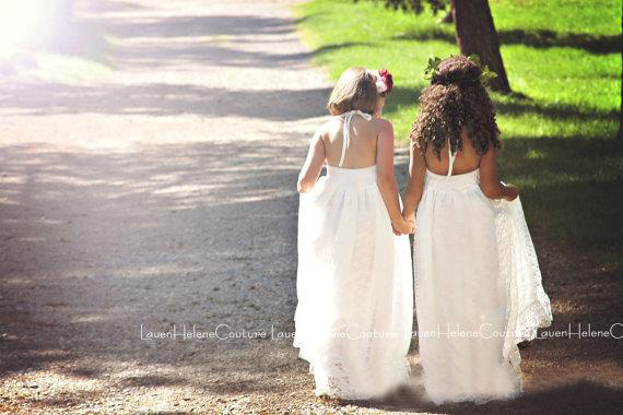 Beach Boho Flower Girls Dresses For Weddings 2017 Cheap Halter Full Lace Backless Floor Length First Communion Dresses Custom Made EN4064