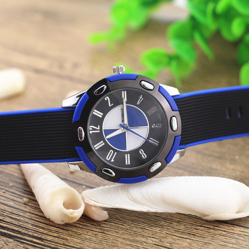 Free Shipping!Silicone band,silver plate round case,quartz movement,Womage fashion man quartz silicone watches,A-365 promotion price!, Blue
Free Shipping!Silicone band,silver plate round case,quartz movement,Womage fashion man quartz silicone watches,A-365 promotion price!, Blue