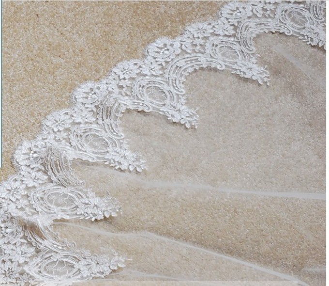 Free Shipping Vintage high quality new wholesale 3 meters veils wedding accessory lace applique tulle Bridal Veils White Ivory One Layer