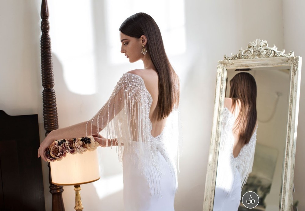 White Off Shoulder Formal Evening Dresses Mermaid Beaded Tassels Tropical Prom Dresses Strapless Fringe Long Backless Elastic Satin Vestido