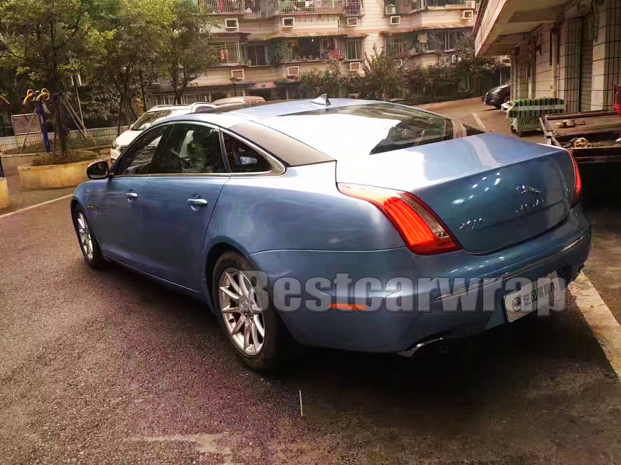 Frosted blue Gloss Metallic Vinyl Wrap For Car Wrap With Air Bubble Free Pearl blue candy Full vehicle wrap styling Size:1.52*20M/Roll