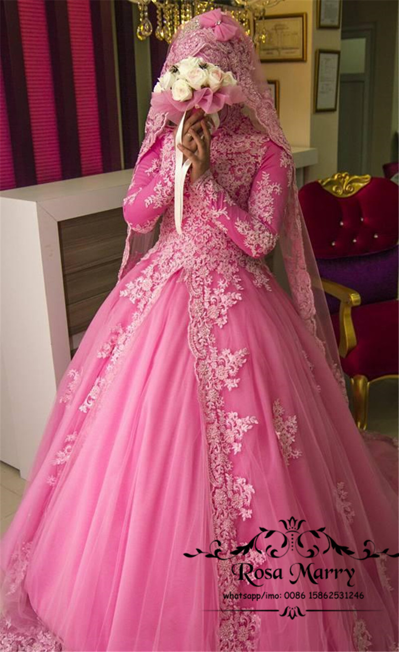 Pink Islamic Hijab Ball Gown Wedding Dresses 2020 High Neck Long Sleeves Vintage Lace Overskirt Plus Size Kaftan Abayas African Bridal Gowns