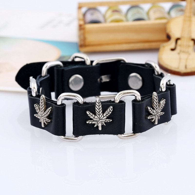 Wholesale New Genuine Leather Metal Maple Jamaica Men's Fashion Charm Bracelets Bangle lucky leaf men Jewelry free shipping
Wholesale New Genuine Leather Metal Maple Jamaica Men's Fashion Charm Bracelets Bangle lucky leaf men Jewelry free shipping