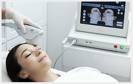 Medical Grade HIFU High Intensity Focused Ultrasound Hifu Face Lift Machine Wrinkle Removal With 3 or 5 Heads For Face And Body
Medical Grade HIFU High Intensity Focused Ultrasound Hifu Face Lift Machine Wrinkle Removal With 3 or 5 Heads For Face And Body