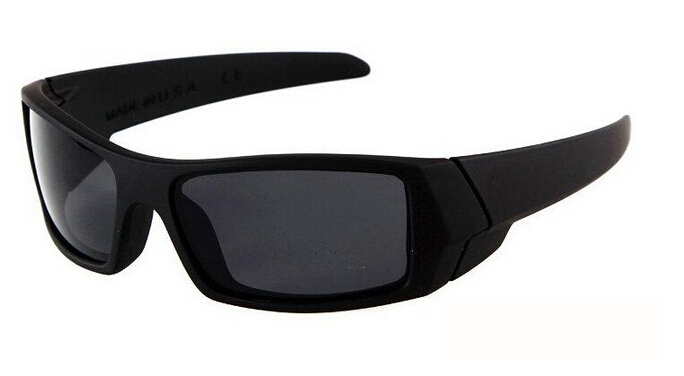 MOQ=10PCS summer Classic Style Men's Sunglasses New Color Sunglasses Black Frame Acrylic Flame Lens good quality free shipping
MOQ=10PCS summer Classic Style Men's Sunglasses New Color Sunglasses Black Frame Acrylic Flame Lens good quality free shipping