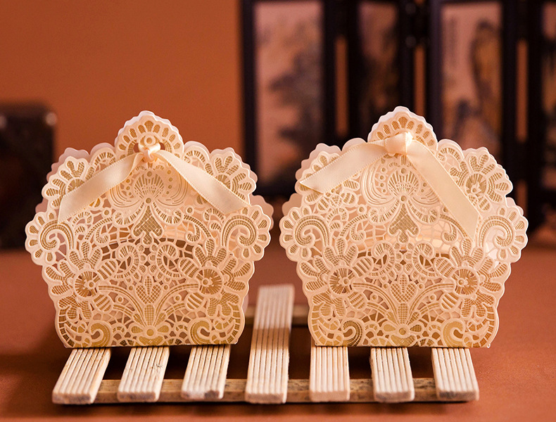 Laser Cut Wedding Favor Boxes Gold/White Wedding Candy Box Party Wedding Favors And Gifts Box For Guest Wholesale-50pc