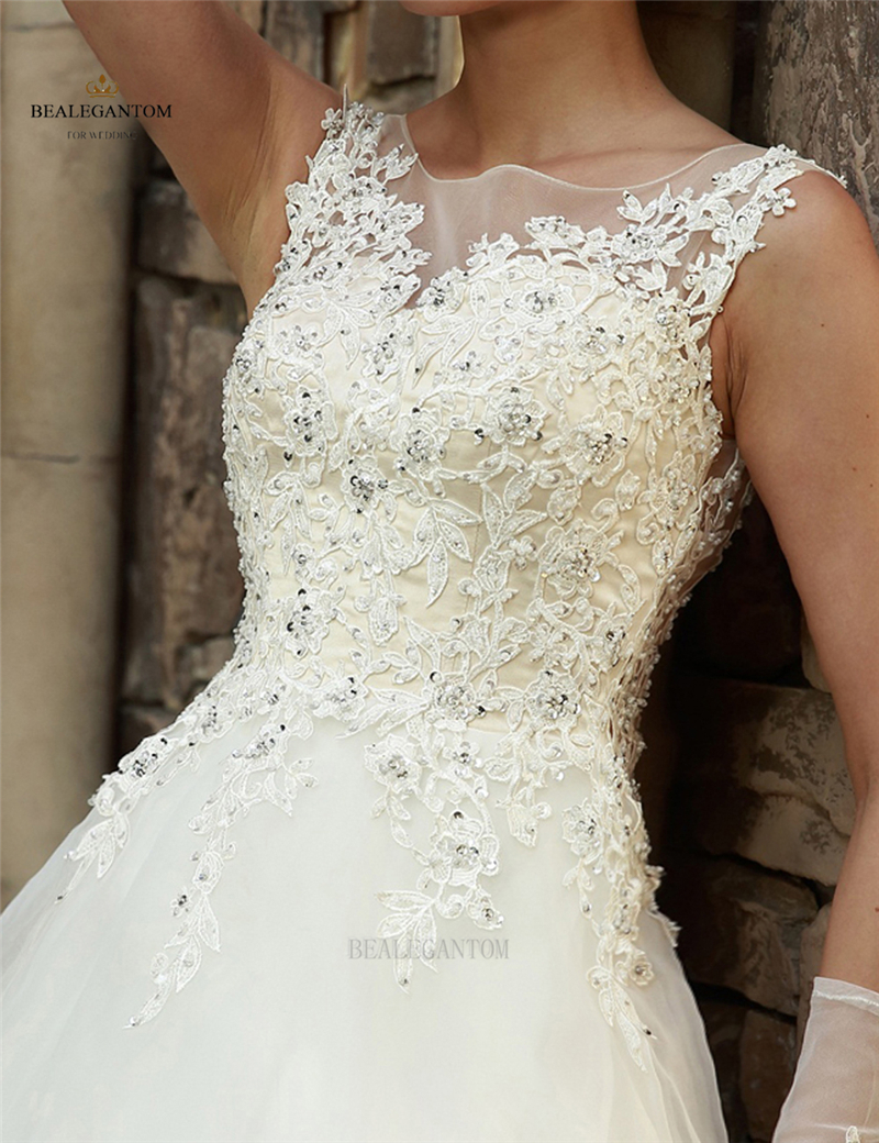 hot sale scoop lace ball gown wedding dresses appliques cheap vintage plus size bridal gowns bm23