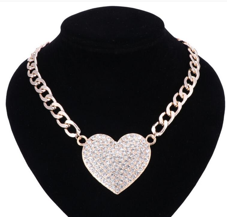 Women Romantic Heart Love Crystal Statement Chokers Necklace Set For Bridal Gold Color Wedding Dress Jewelry
Women Romantic Heart Love Crystal Statement Chokers Necklace Set For Bridal Gold Color Wedding Dress Jewelry