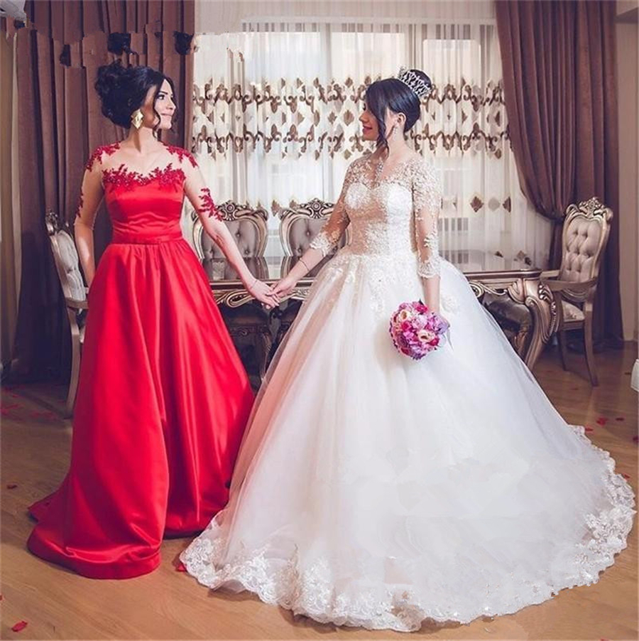2019 Victorian Princess Lace Wedding Dresses 3/4 Sleeves Floral Crystals Beaded White Tulle Arabic Muslim African Bridal Gowns
2019 Victorian Princess Lace Wedding Dresses 3/4 Sleeves Floral Crystals Beaded White Tulle Arabic Muslim African Bridal Gowns
