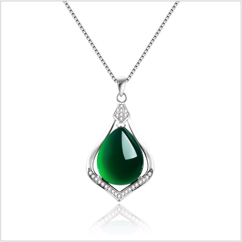 Natural Jade Green Stone Charms Pendants Necklace 925 Sterling Silver Chalcedony Korean Fine Jewelry for Women Wedding Engagement gifts
Natural Jade Green Stone Charms Pendants Necklace 925 Sterling Silver Chalcedony Korean Fine Jewelry for Women Wedding Engagement gifts