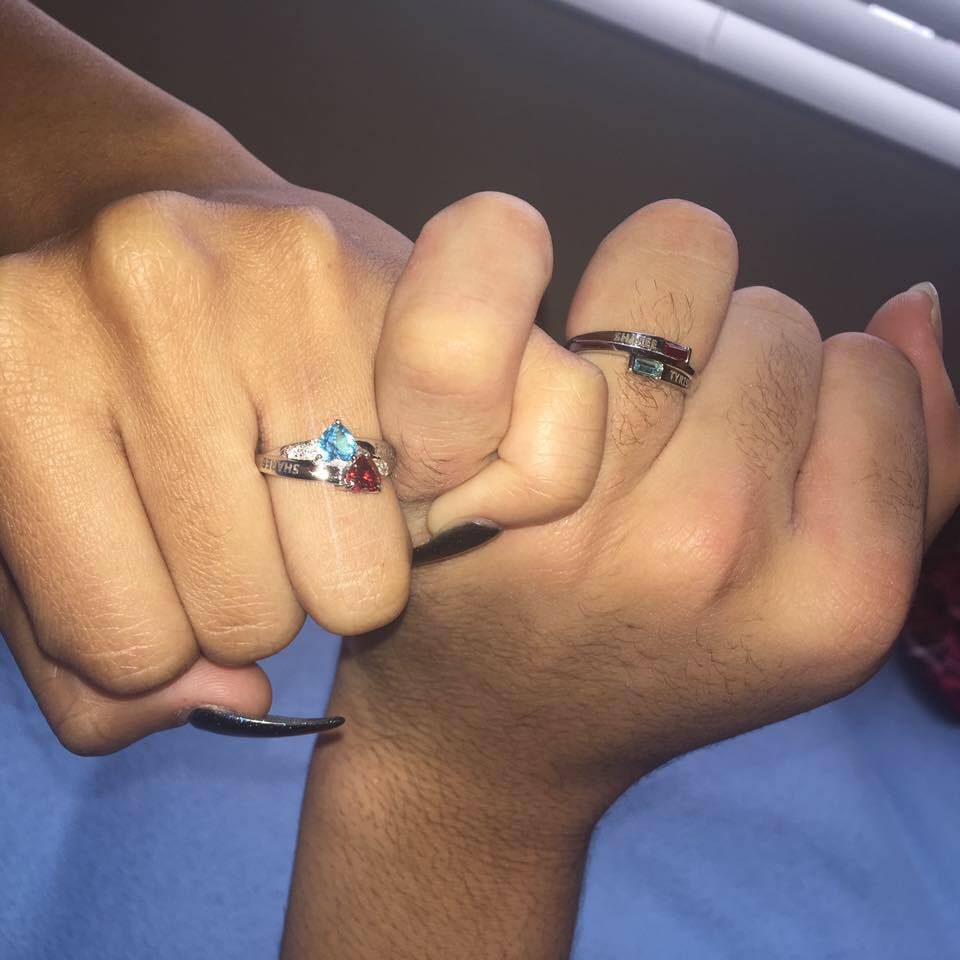 yizhan Birthday Gift Customized & Personalized Birthstone Rings Free Engraved Promise Heart Rings For Her 925 Sterling Silver Name Ring