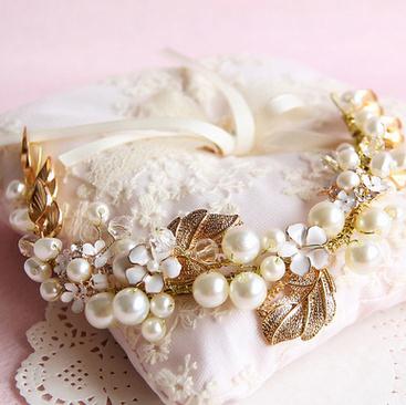 High End Handmade Wedding Hair Accessories Crystals Bridal Headbands Gold Leafs Crystals Pearls Bridal Hairpiece H116