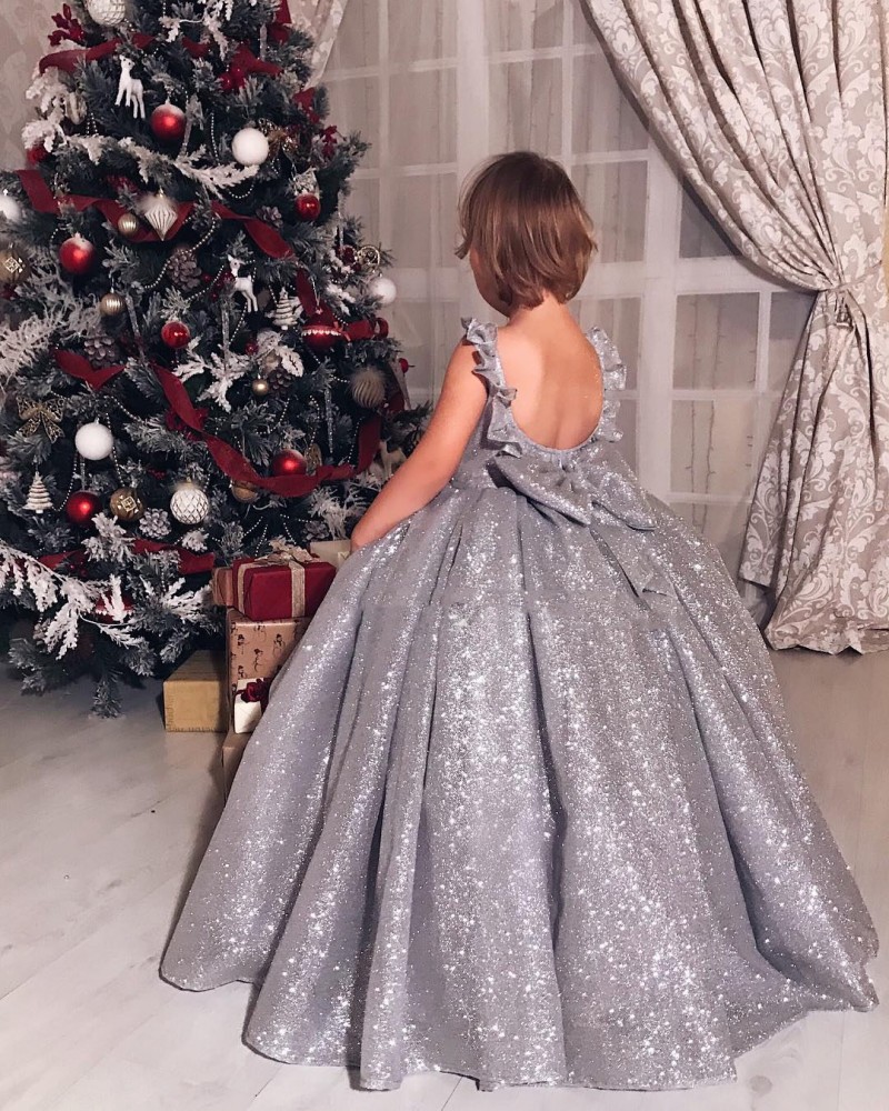 Silver Sleeveless Ball Gowns Backless Bow Girls Pageant Dresses Floor Length Sequins Bling Flower Girl Dress For Wedding Birthday Party Wear